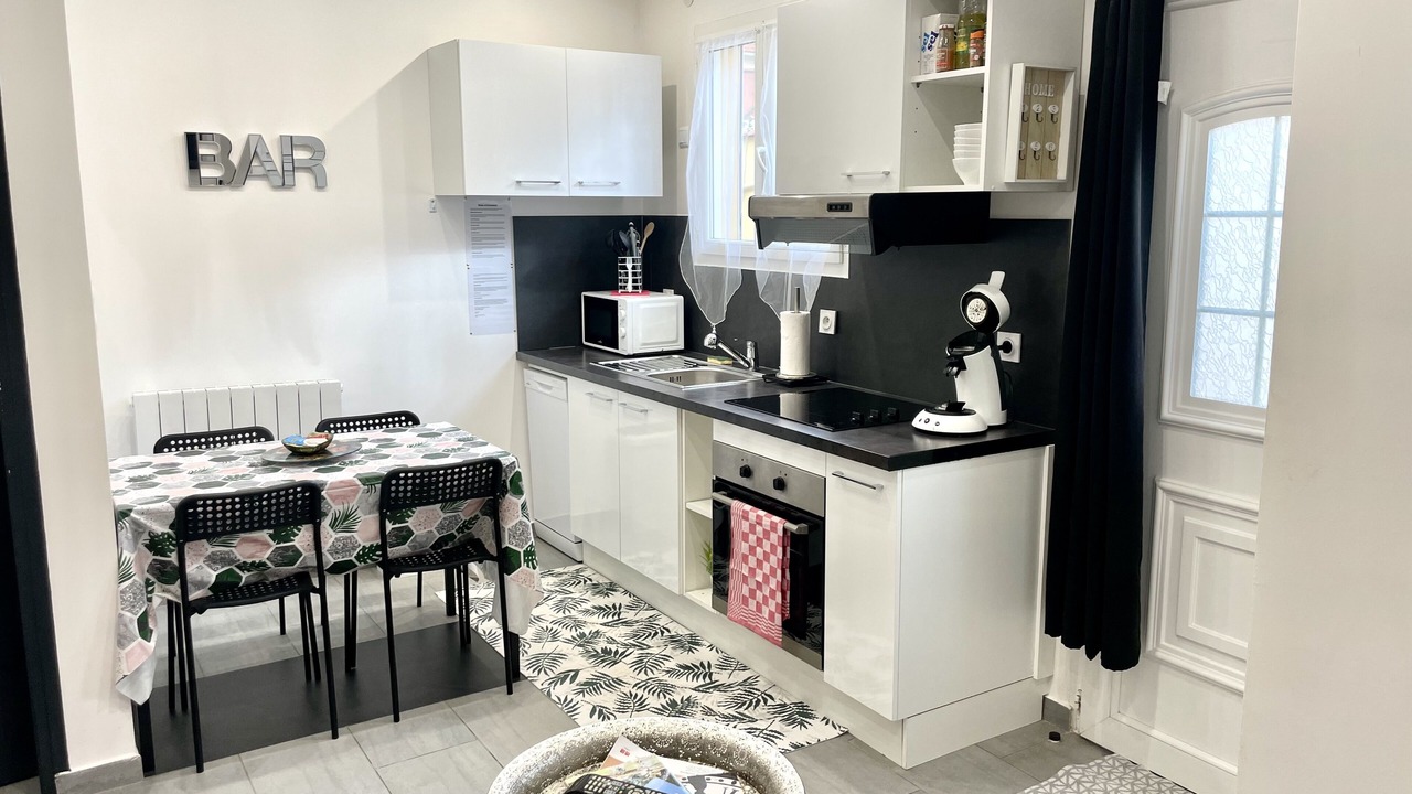 Photo of Kitchen in Montreuil