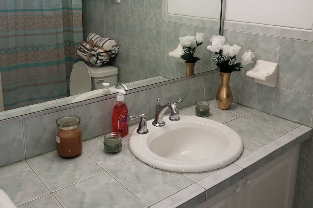 Photo of Bathroom in Westward Villas Subdivision