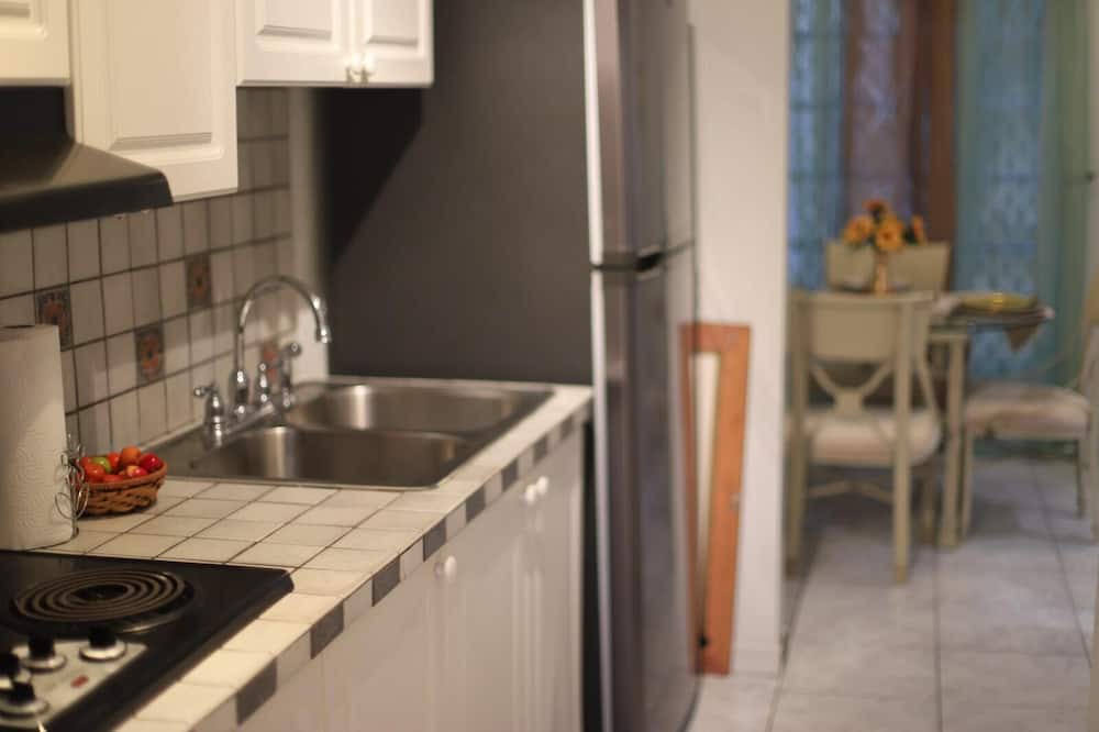 Photo of Kitchen in Westward Villas Subdivision