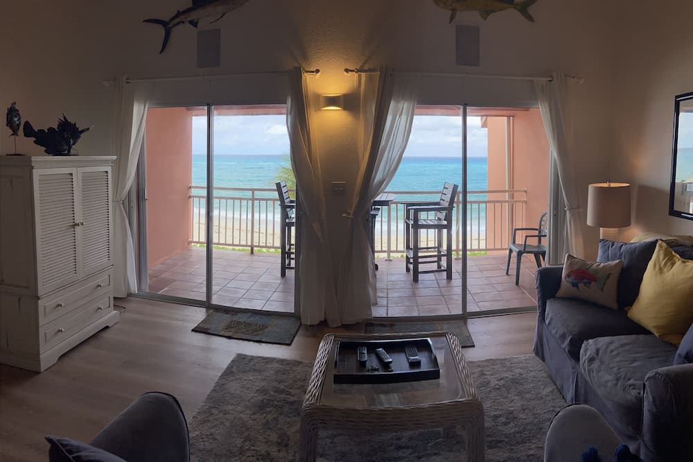 Photo of Livingroom in South Bimini