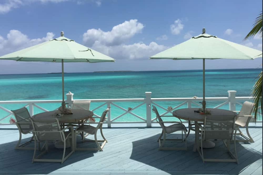 Photo of Patio Balcony in Tar Bay