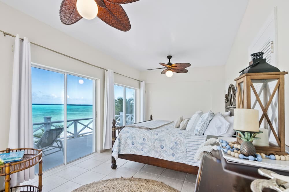 Photo of Bedroom in Tar Bay