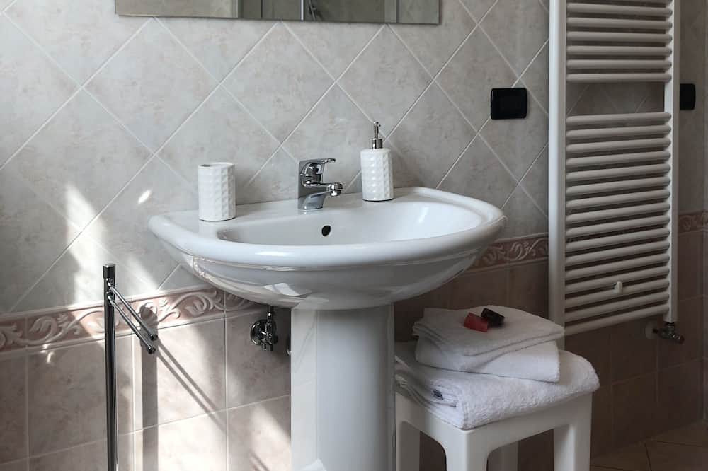 Photo of Bathroom in Mirano