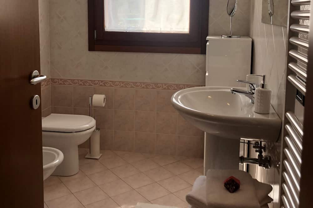 Photo of Bathroom in Mirano