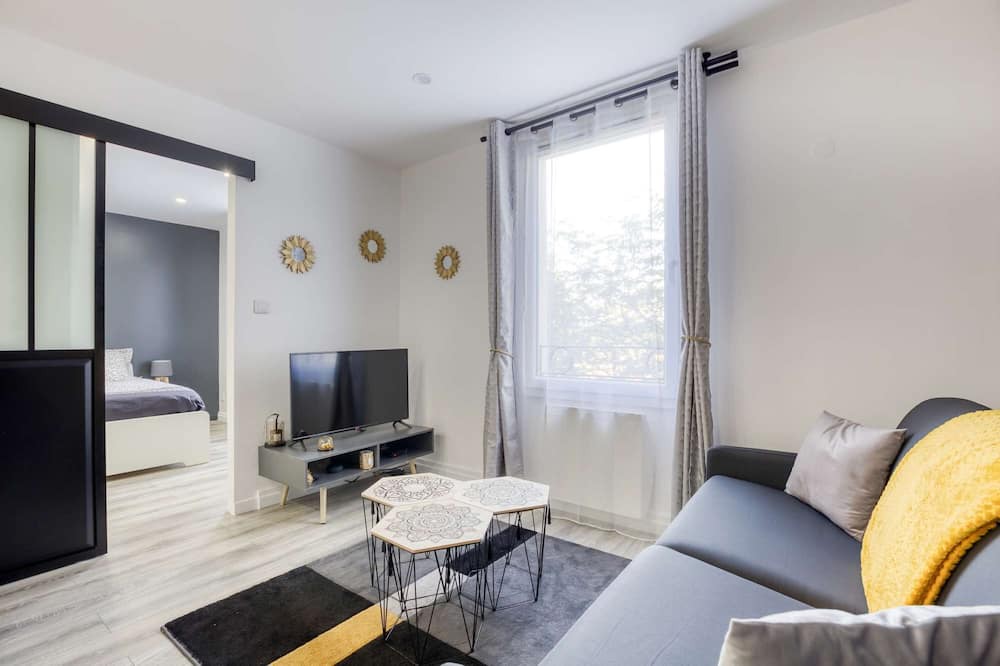Photo of Livingroom in Magny-le-Hongre