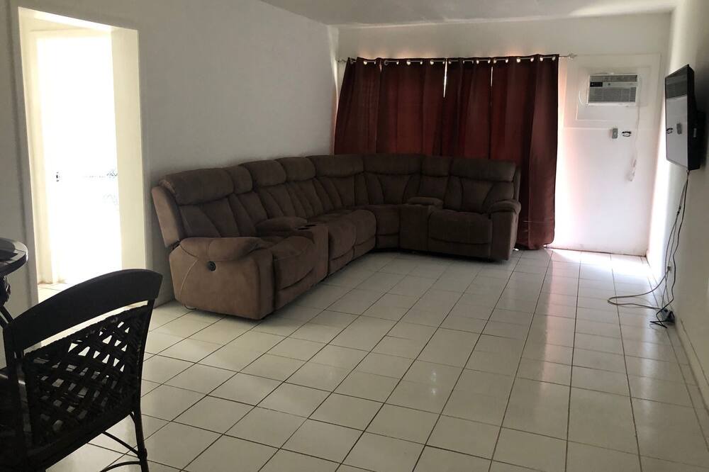 Photo of Livingroom in Westward Villas Subdivision