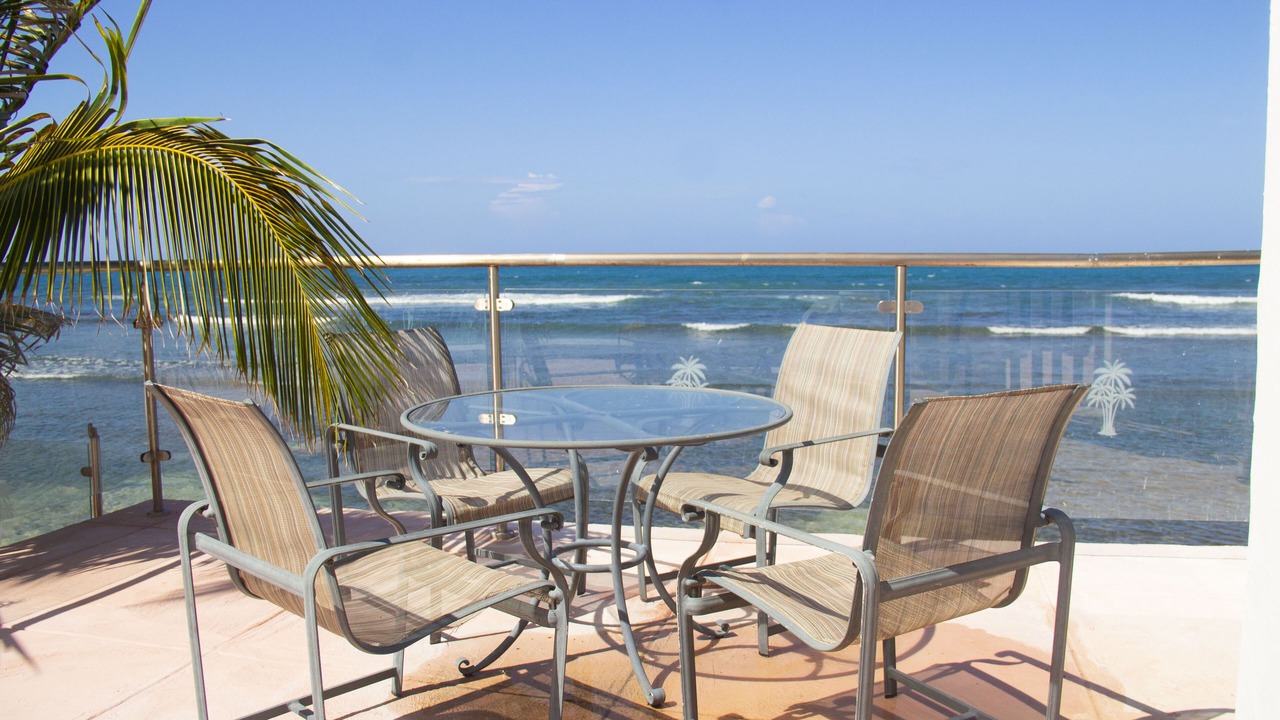 Photo of Patio Balcony in Runaway Bay