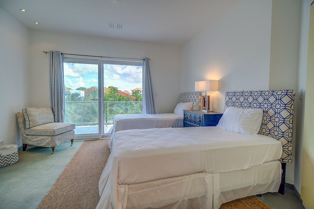 Photo of Bedroom in Nassau