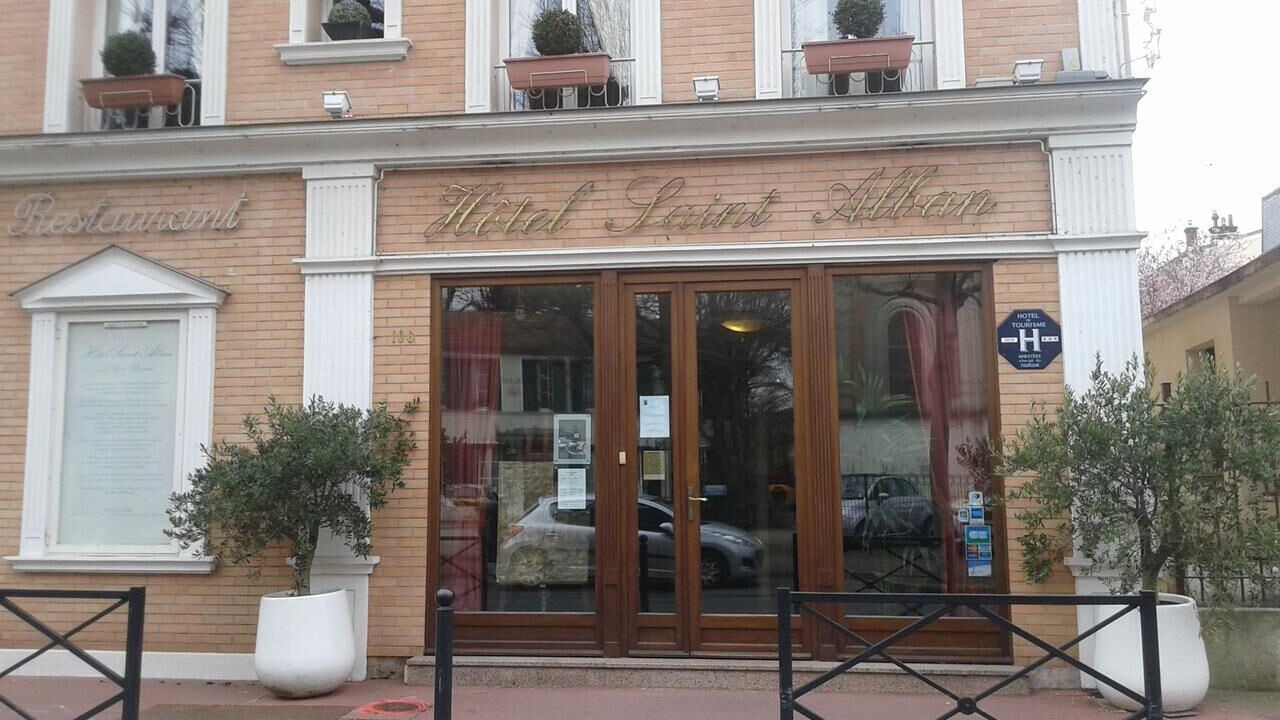 Photo of Outdoor in La Varenne Saint-Hilaire