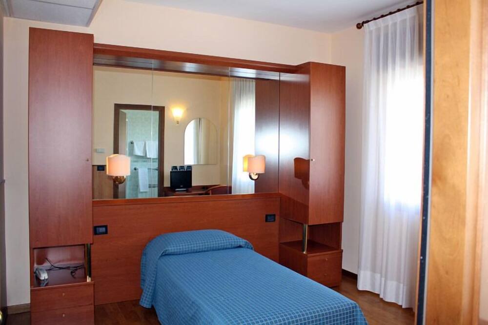 Photo of Bedroom in Salzano