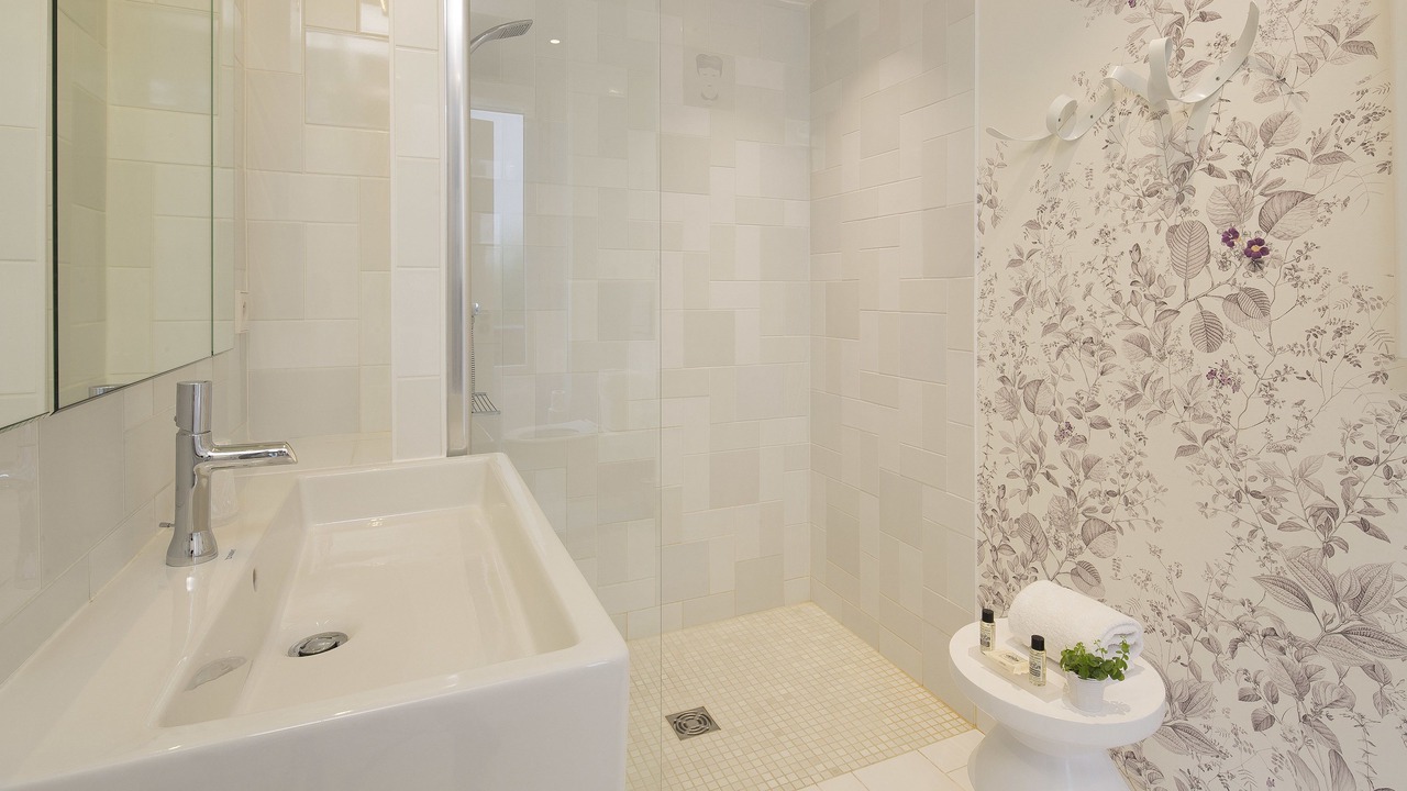 Photo of Bathroom in Montparnasse