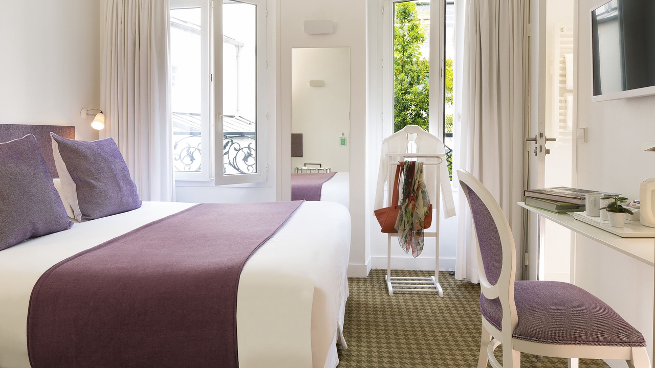 Photo of Bedroom in Montparnasse