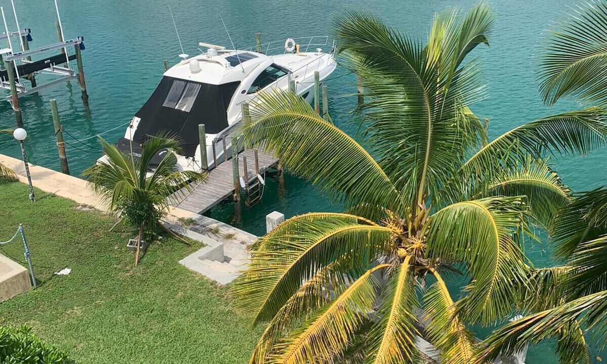 Photo of Outdoor in Bahamia West