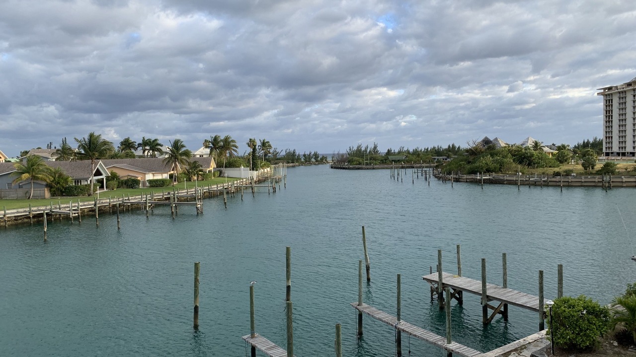 Photo of Outdoor in Bahamia West