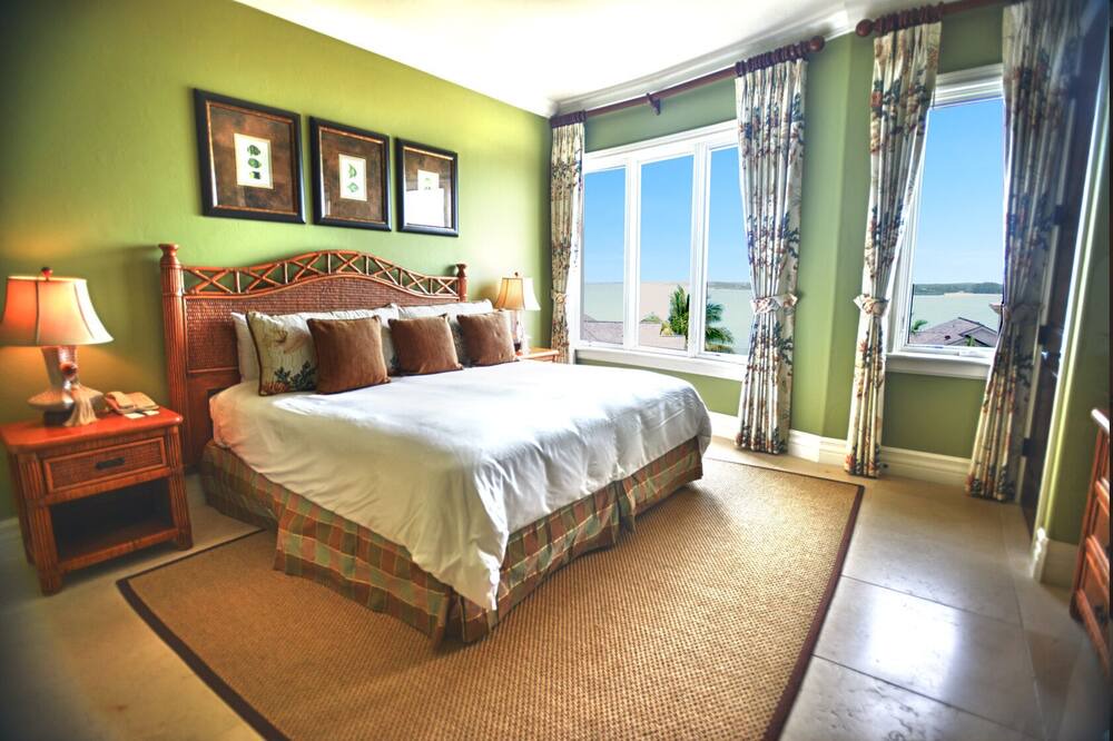 Photo of Bedroom in Rokers Point