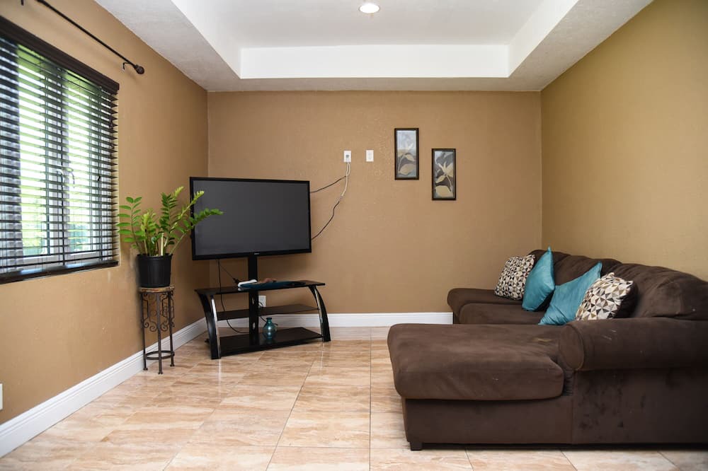 Photo of Livingroom in Freeport