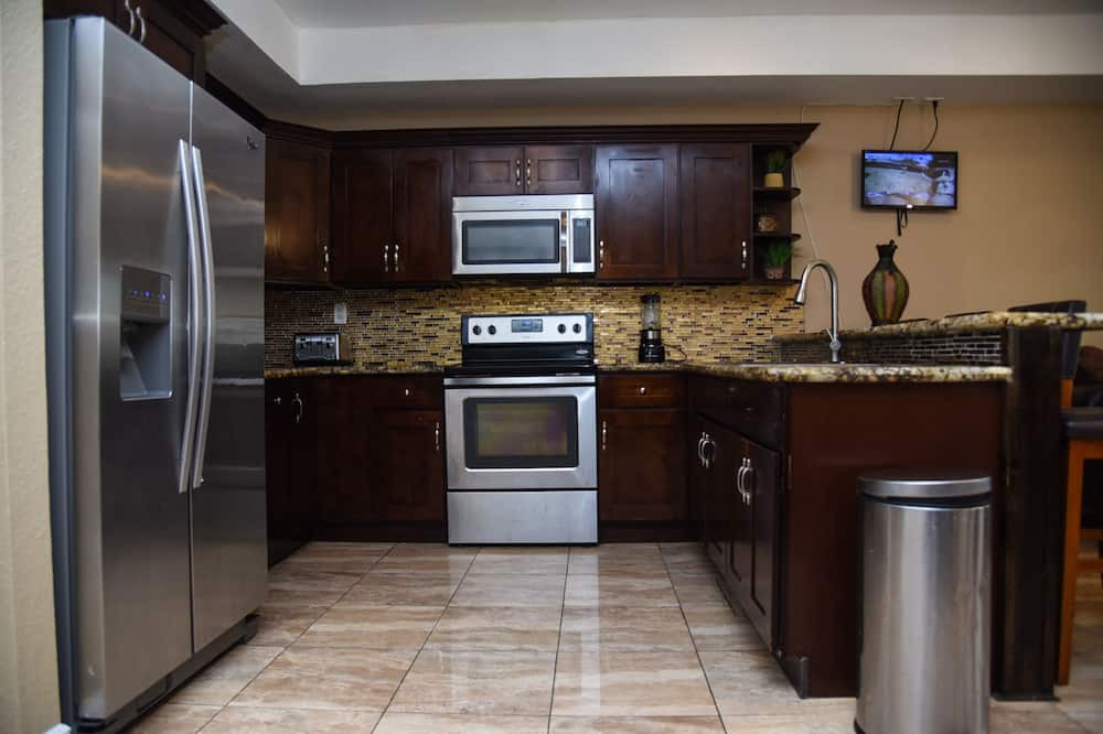 Photo of Kitchen in Freeport