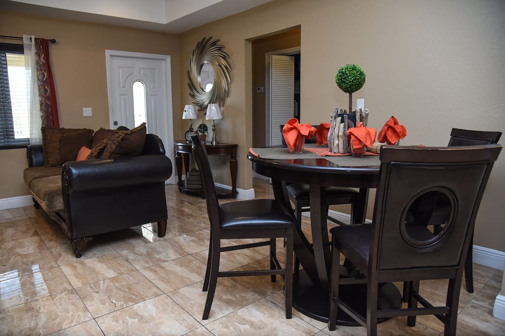 Photo of Livingroom in Freeport