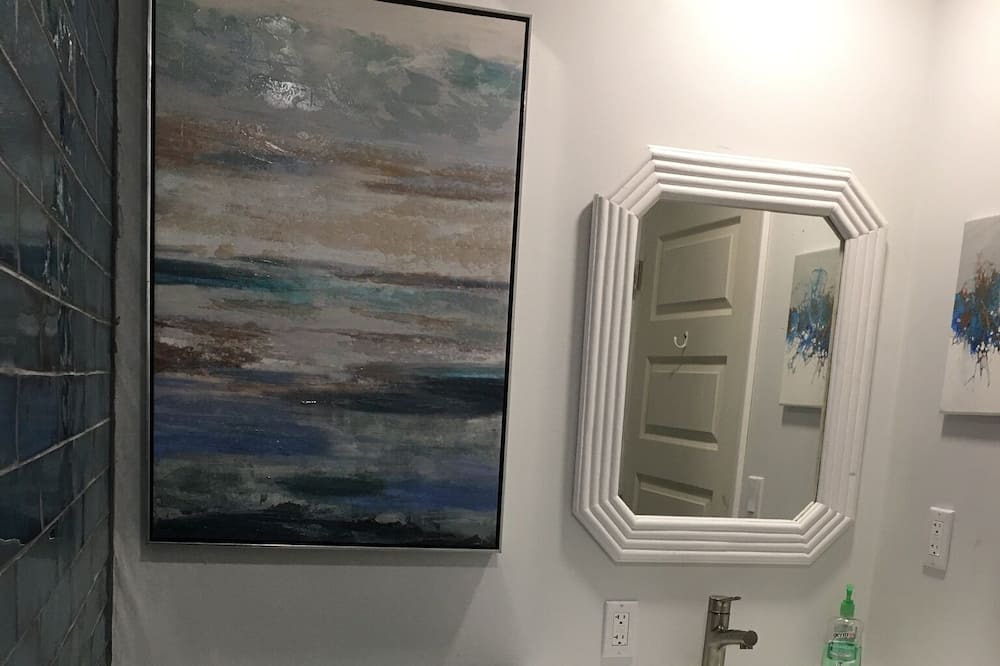 Photo of Bathroom in Treasure Cay