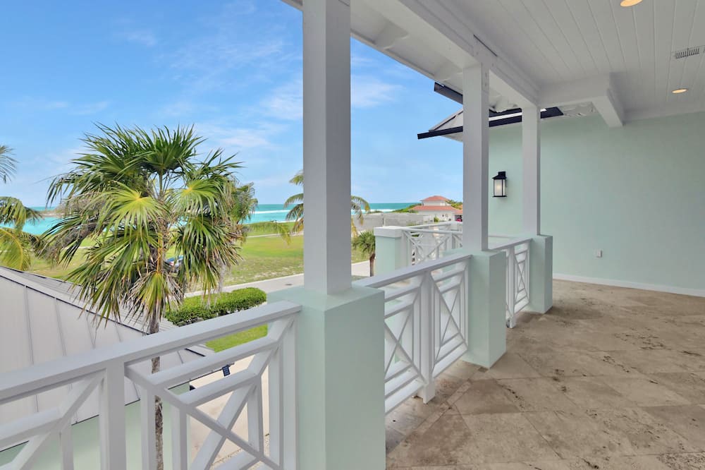 Photo of Patio Balcony in Rokers Point