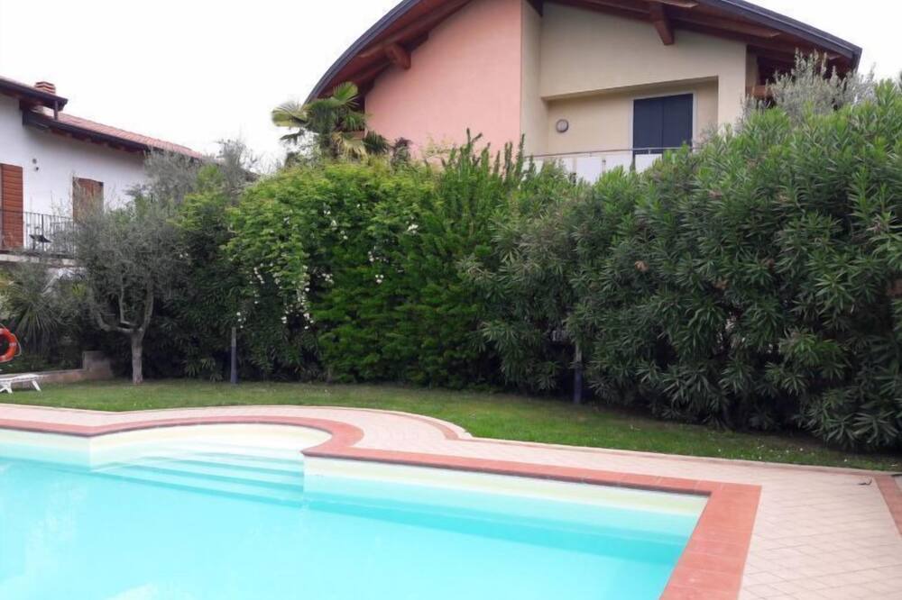 Photo of Outdoor in Montioni