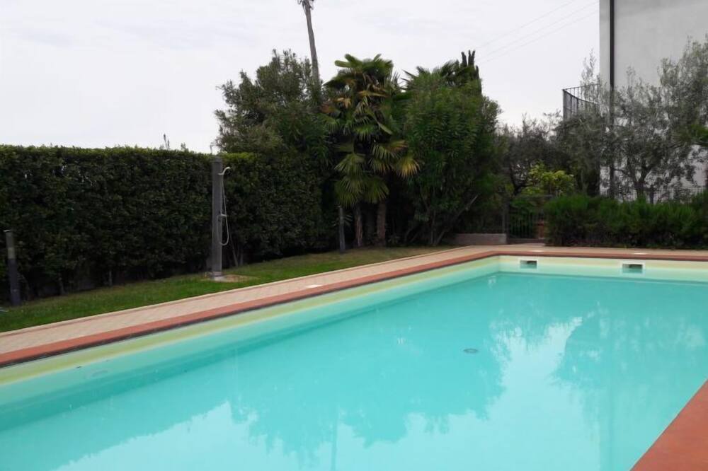 Photo of Outdoor in Montioni