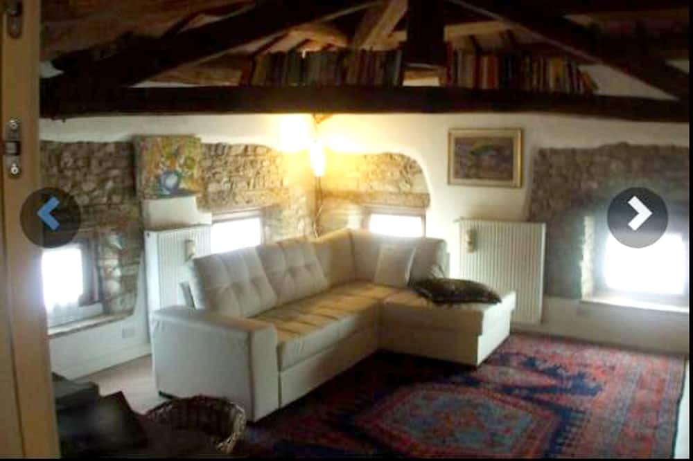 Photo of Livingroom in Miane