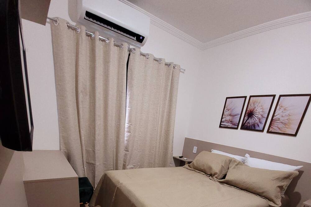 Photo of Bedroom in Camorim
