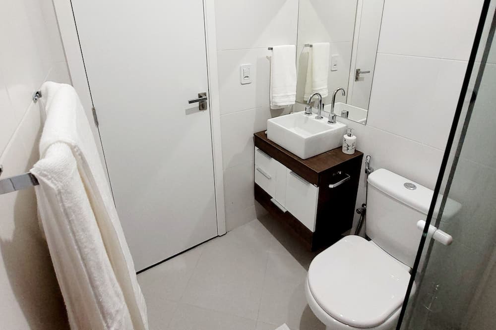 Photo of Bathroom in Camorim