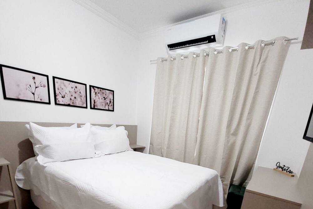 Photo of Bedroom in Camorim