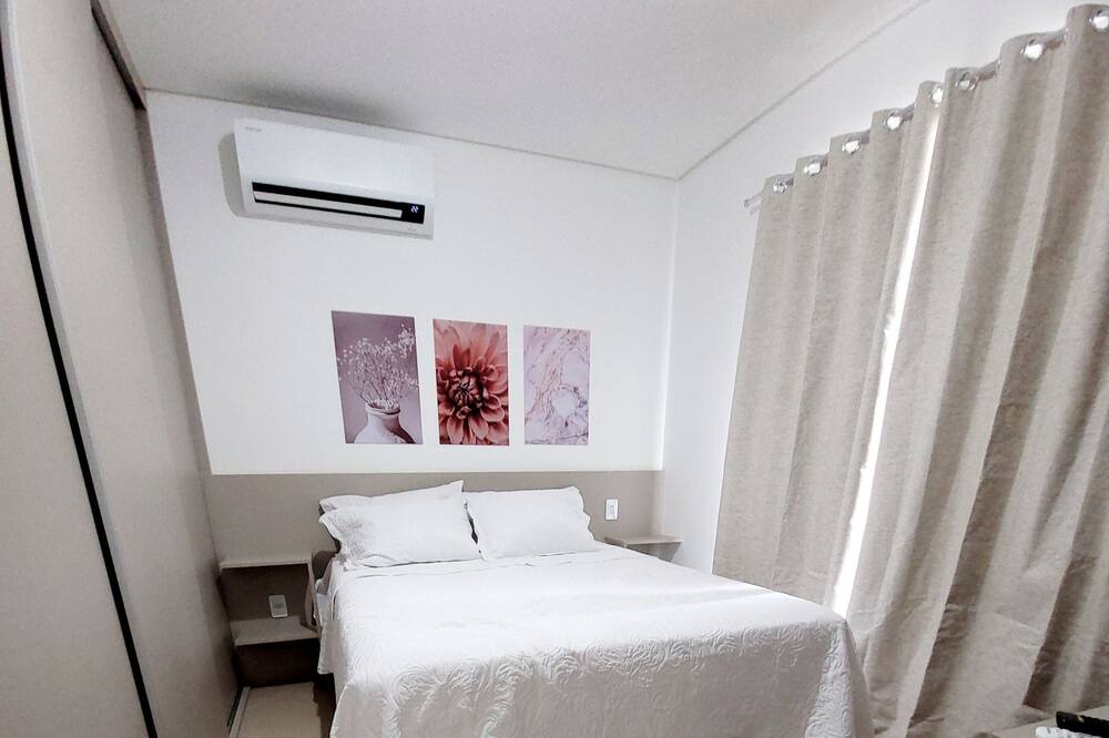 Photo of Bedroom in Camorim