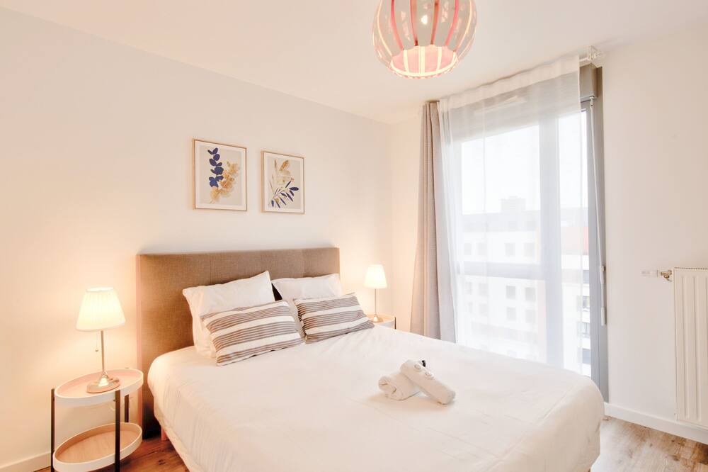 Photo of Bedroom in Cachan