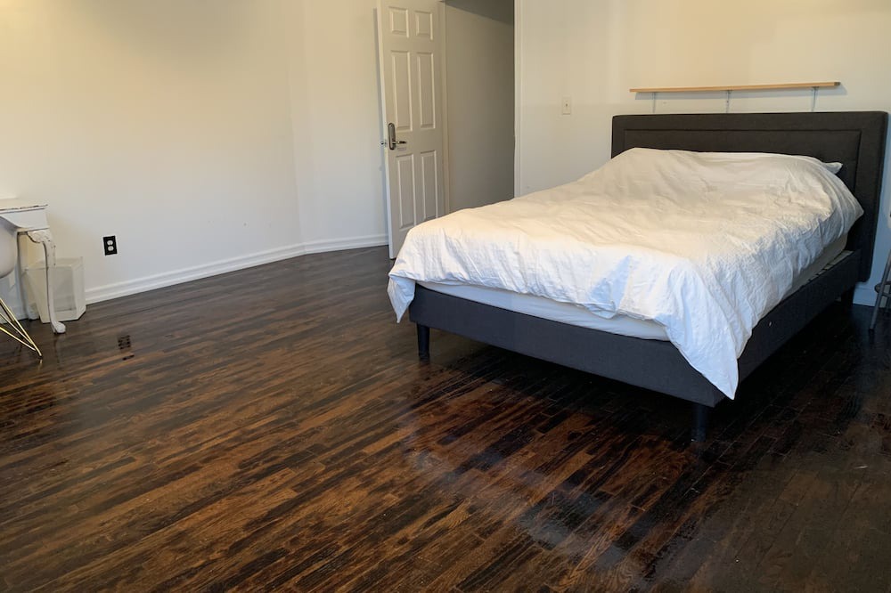 Photo of Bedroom in Bedford-Stuyvesant