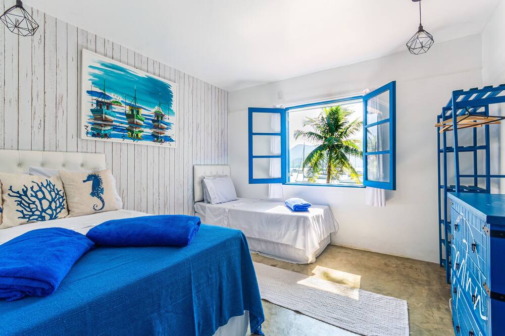 Photo of Bedroom in Marinas