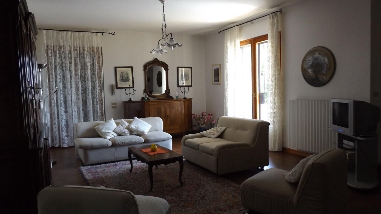 Photo of Livingroom in Albisano