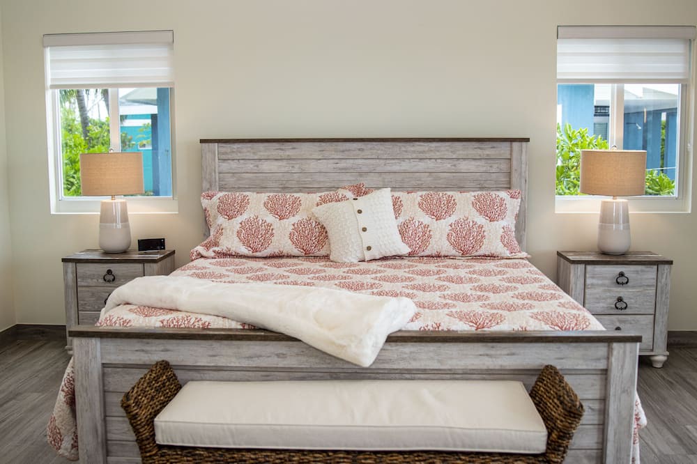 Photo of Bedroom in Tar Bay