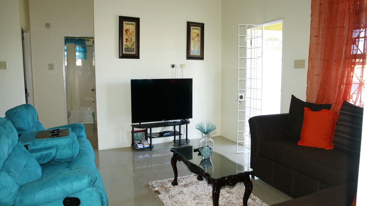 Photo of Livingroom in Mammee Bay