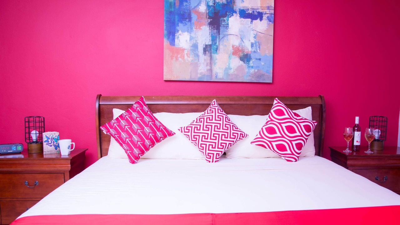 Photo of Bedroom in Molynes Gardens