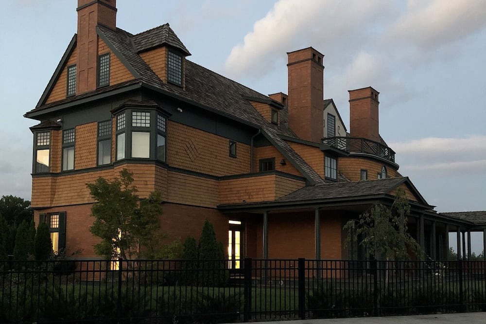 Photo of Outdoor in Fieldston