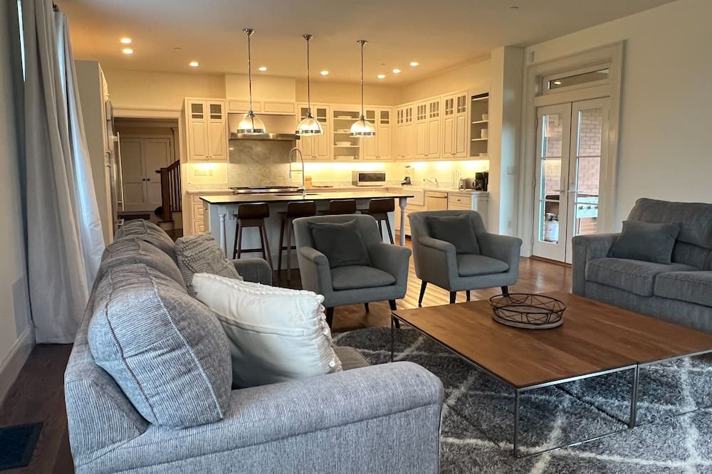 Photo of Bedroom in Fieldston