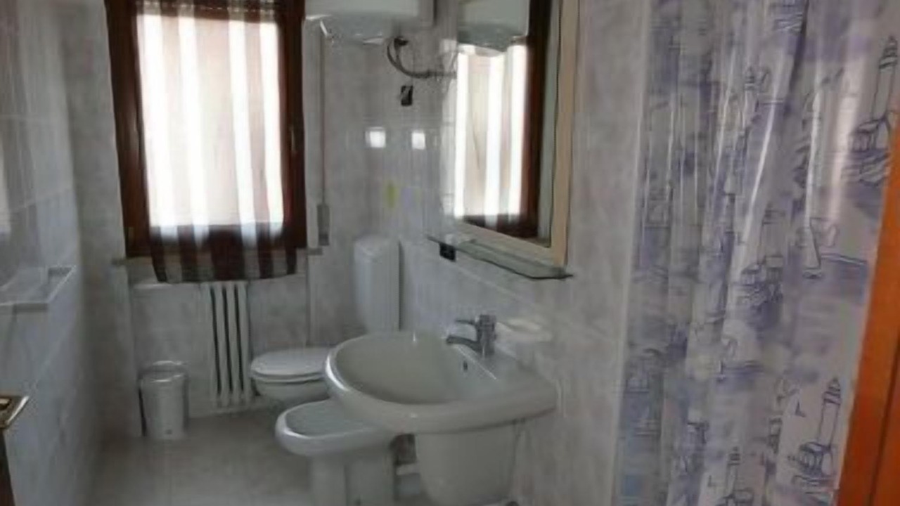 Photo of Bathroom in Lazise