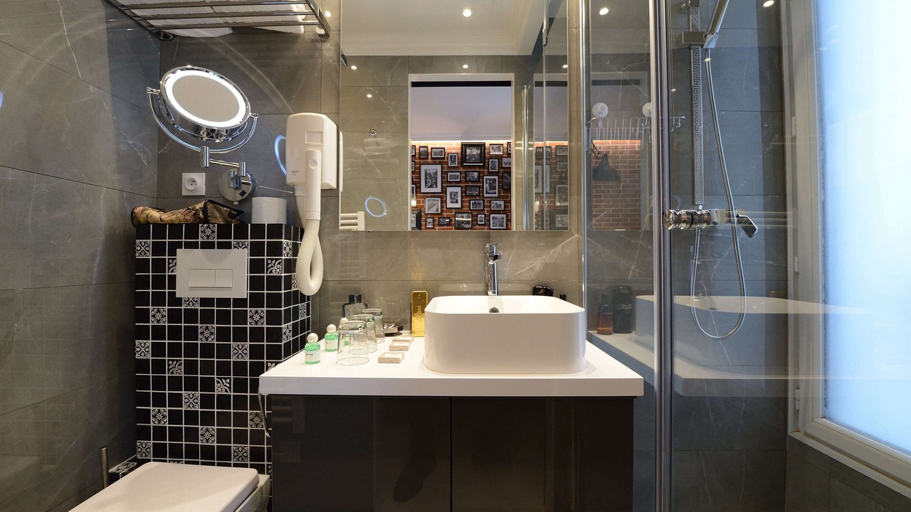 Photo of Bathroom in Bel-Air Nord