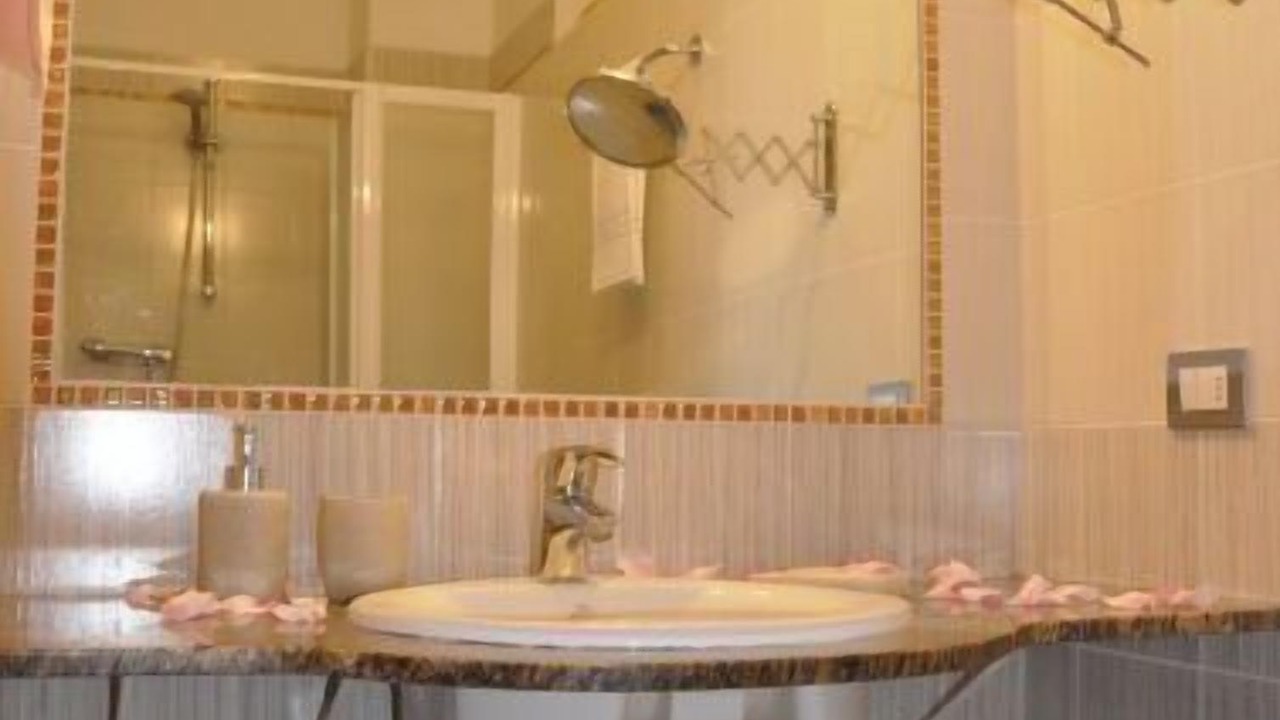 Photo of Bathroom in Montioni