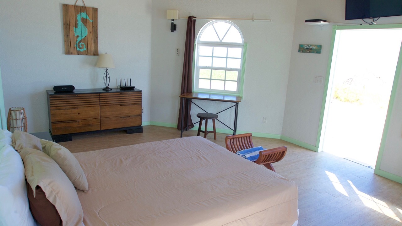 Photo of Bedroom in Rokers Point