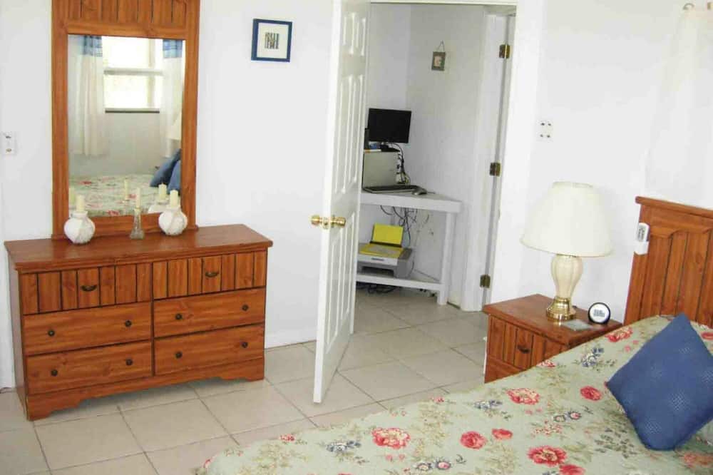 Photo of Bedroom in Current