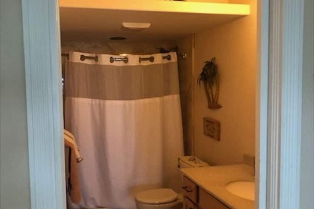 Photo of Bathroom in Rainbow Bay