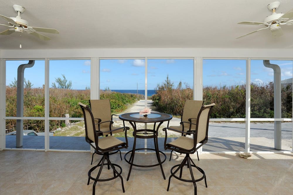 Photo of Patio Balcony in Rainbow Bay