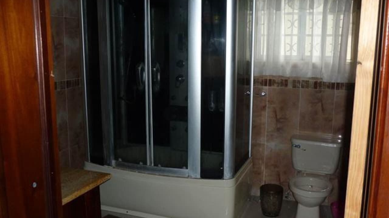 Photo of Bathroom in Saint Andrew
