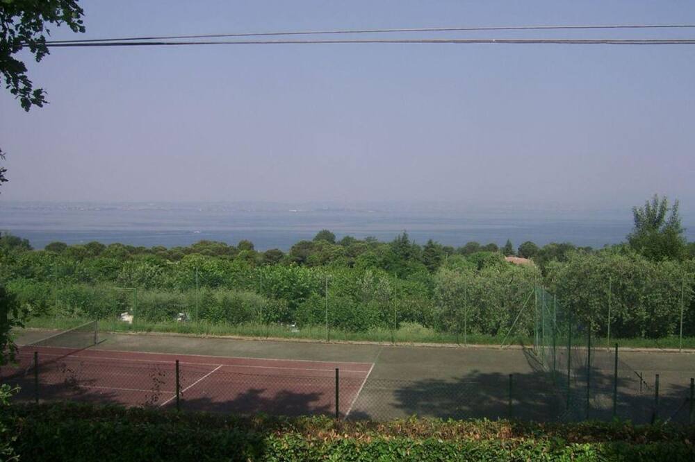 Photo of Others in Cavalcaselle