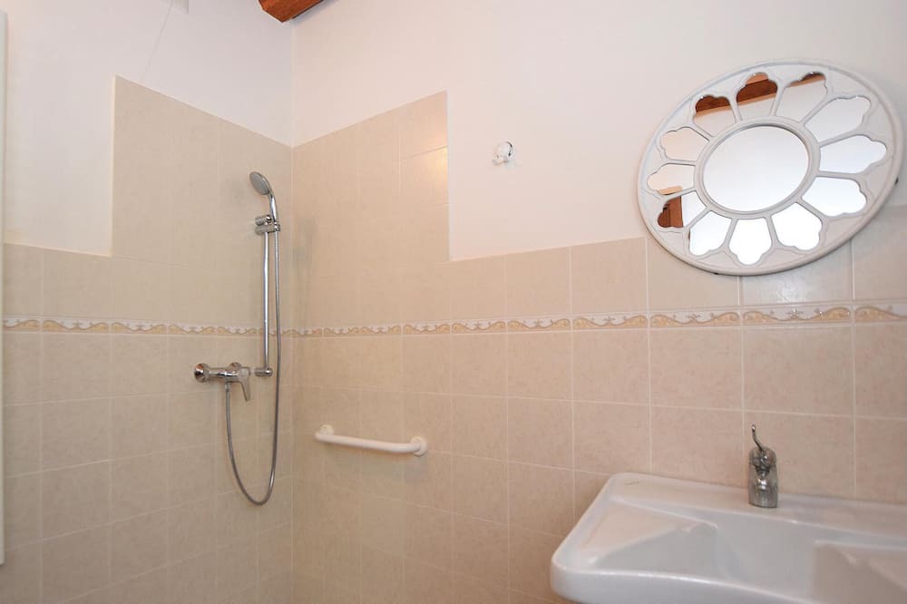 Photo of Bathroom in Vo